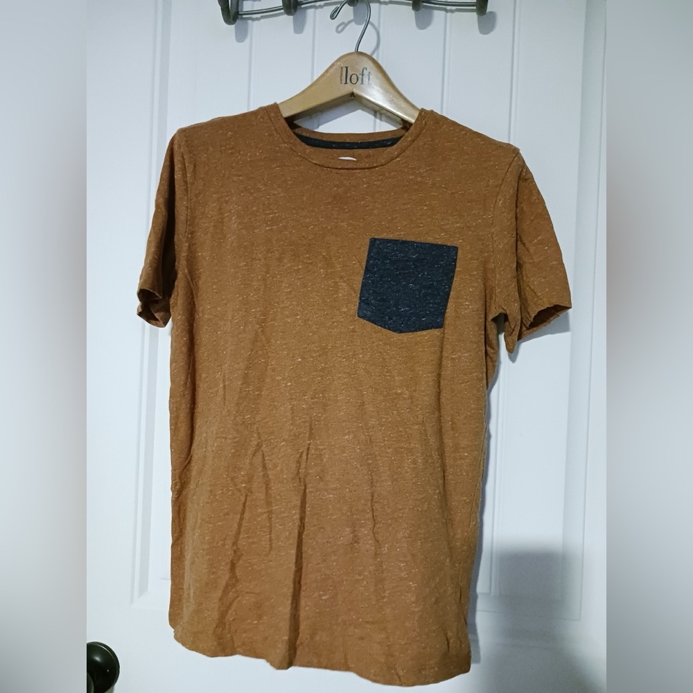 EUC boys t shirt